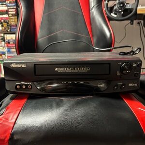 Memorex VCR/VHS Player with Hi-Fi Stereo